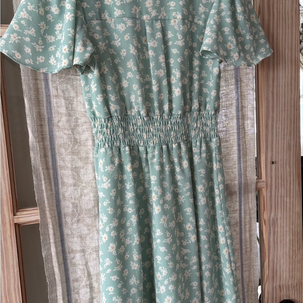 Light Sage Green Floral Spring Dress - Picture 2 of 8